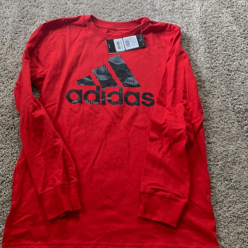 NWT boys medium adidas long sleeve t-shirt